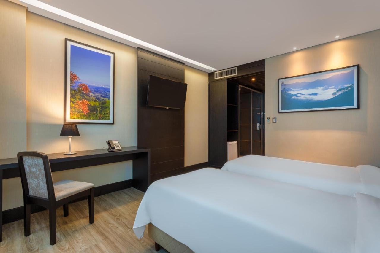 Готель Tryp By Wyndham Belo Horizonte Savassi Екстер'єр фото