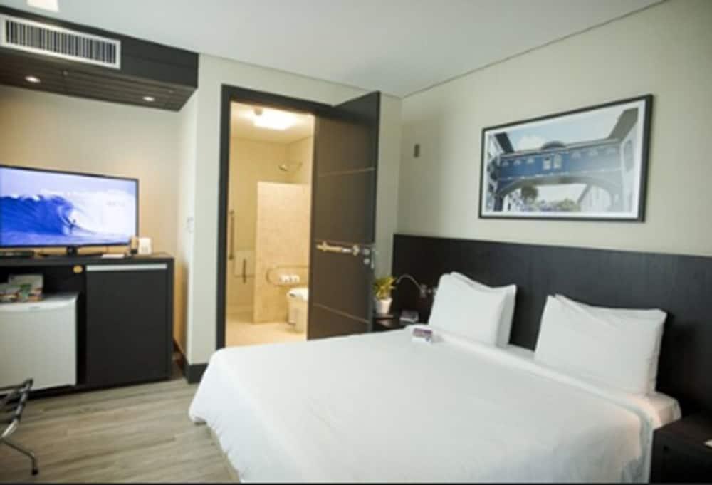Готель Tryp By Wyndham Belo Horizonte Savassi Екстер'єр фото