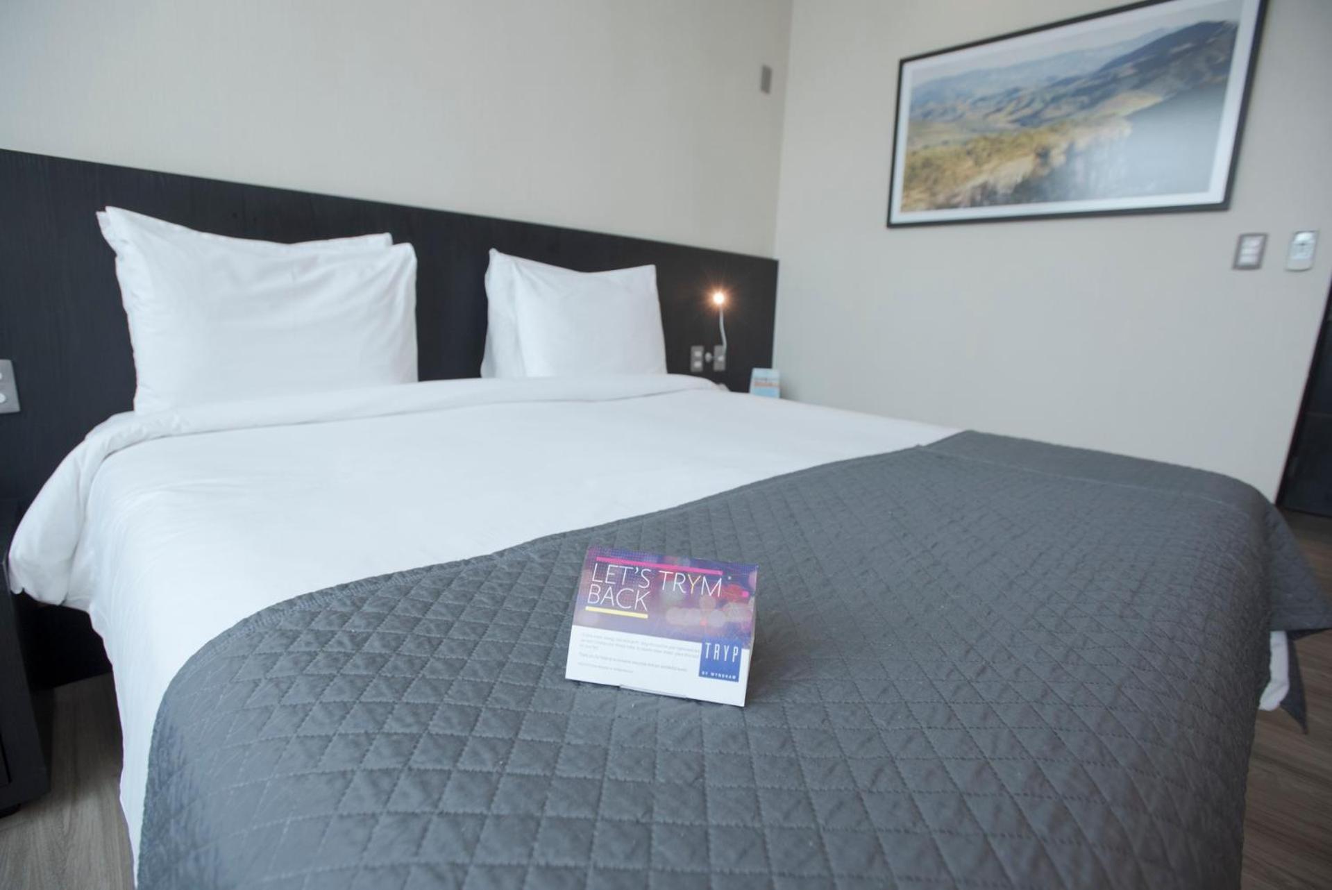 Готель Tryp By Wyndham Belo Horizonte Savassi Екстер'єр фото