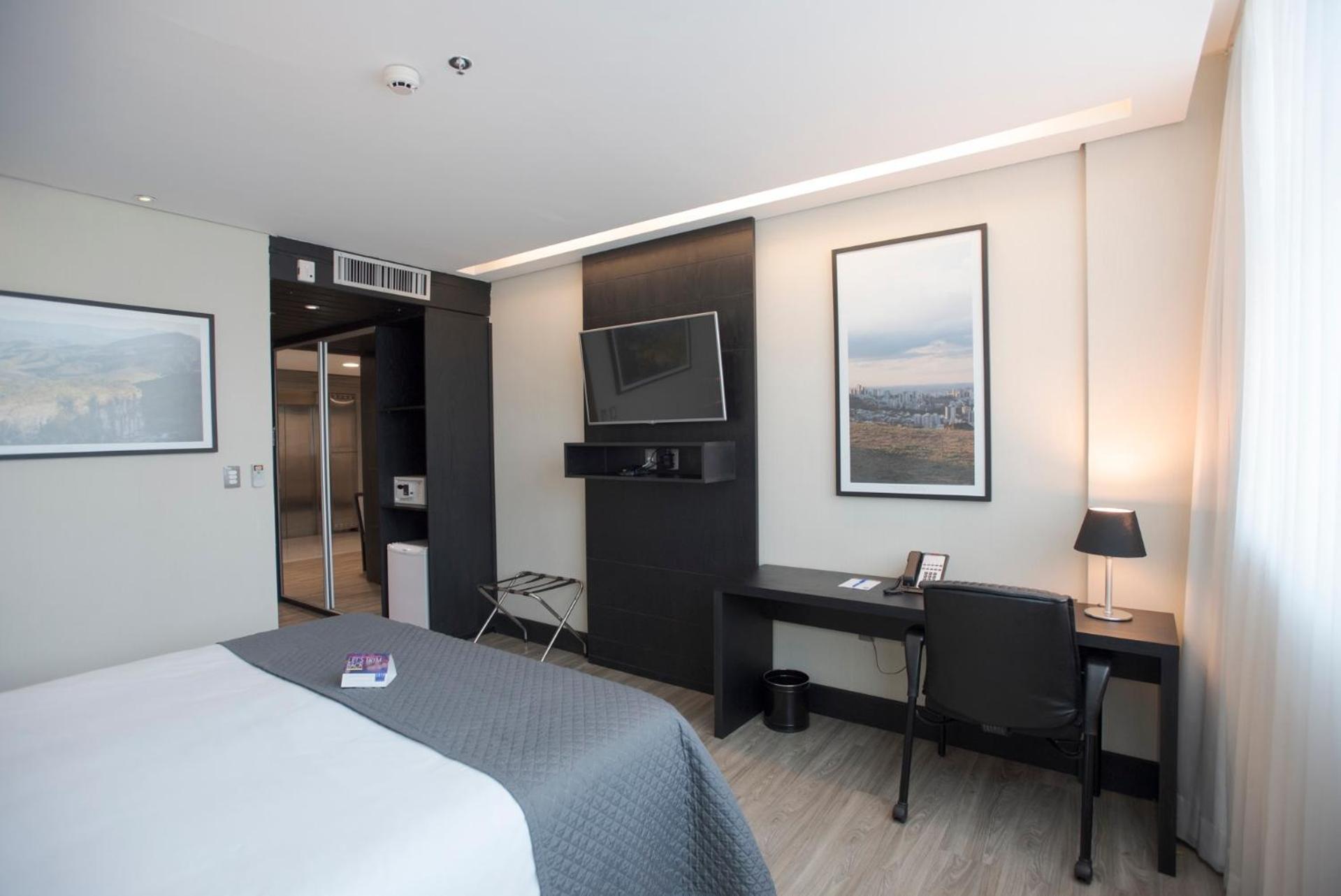 Готель Tryp By Wyndham Belo Horizonte Savassi Екстер'єр фото