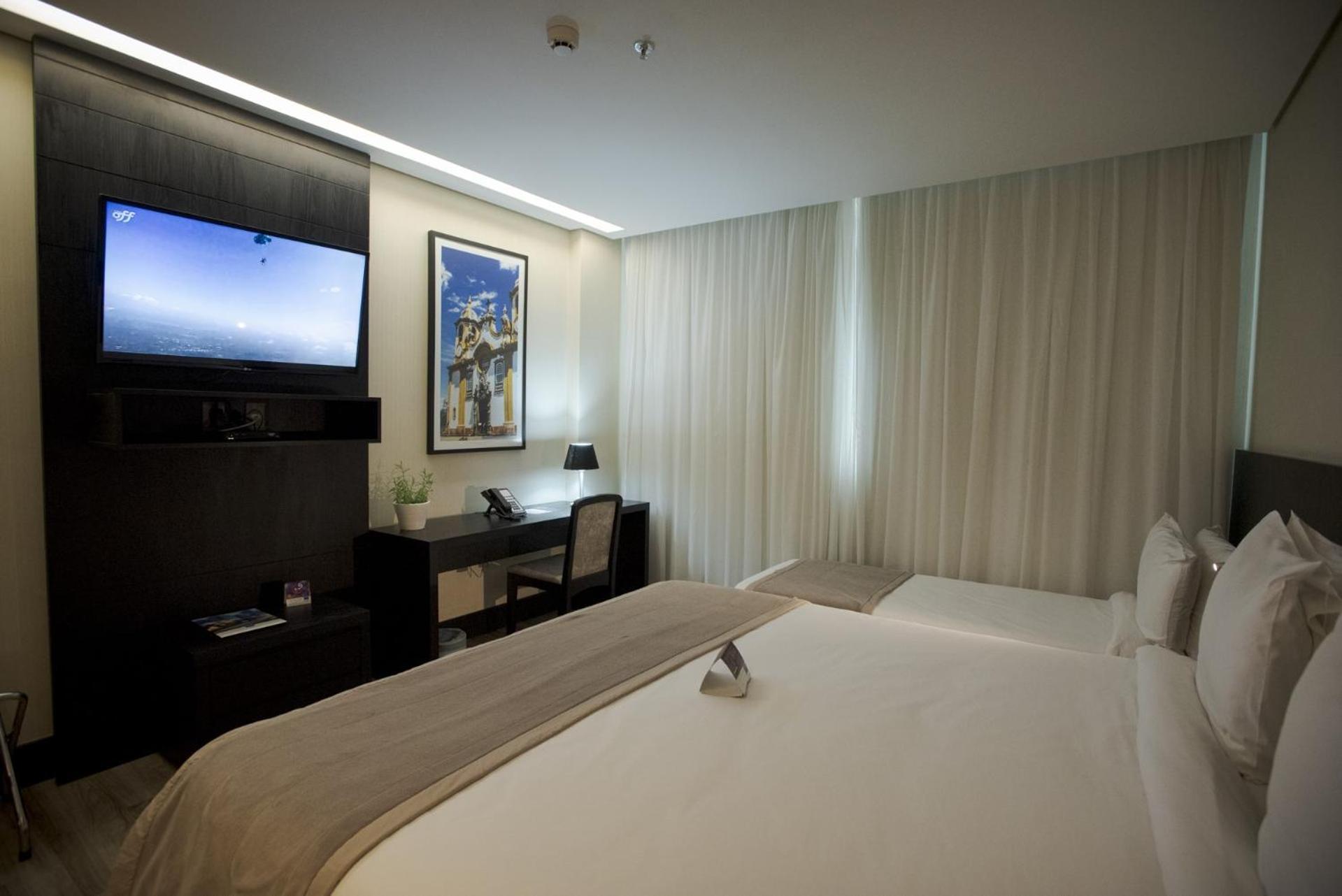 Готель Tryp By Wyndham Belo Horizonte Savassi Екстер'єр фото